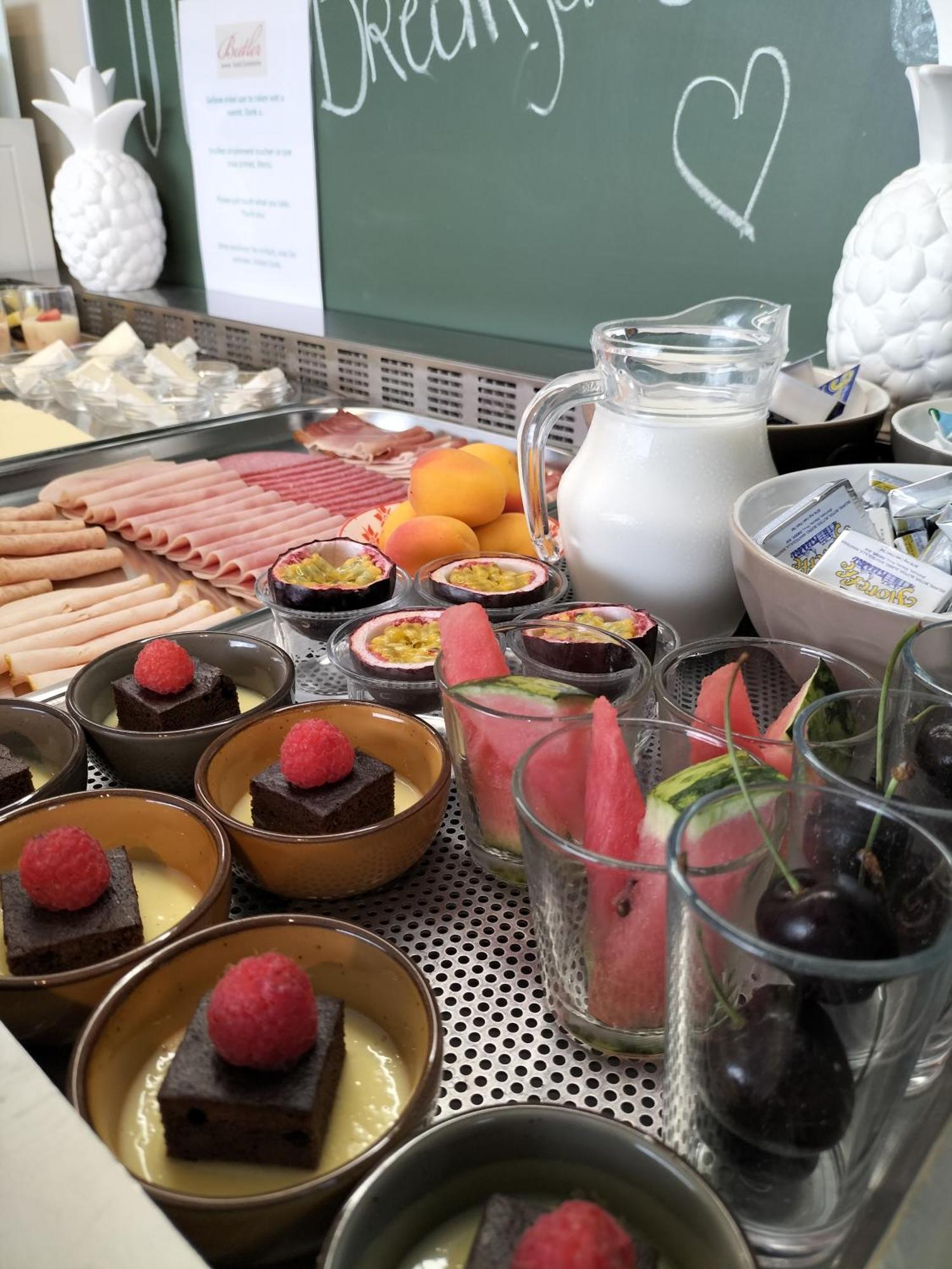 Boutique Hotel Butler 泽伊恩克尔克 外观 照片
